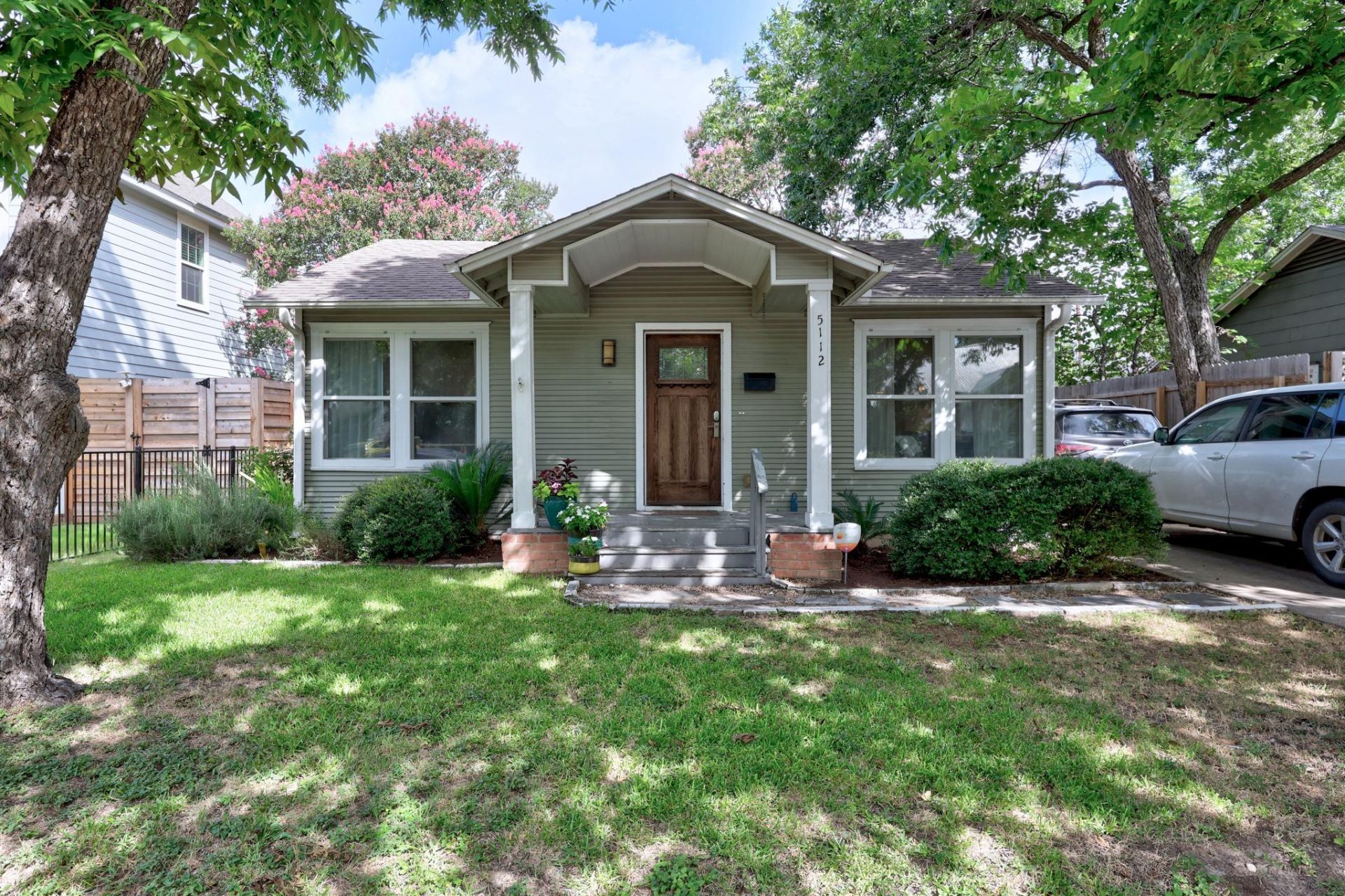 5112 Duval St, Austin, TX 78751 Main Photo