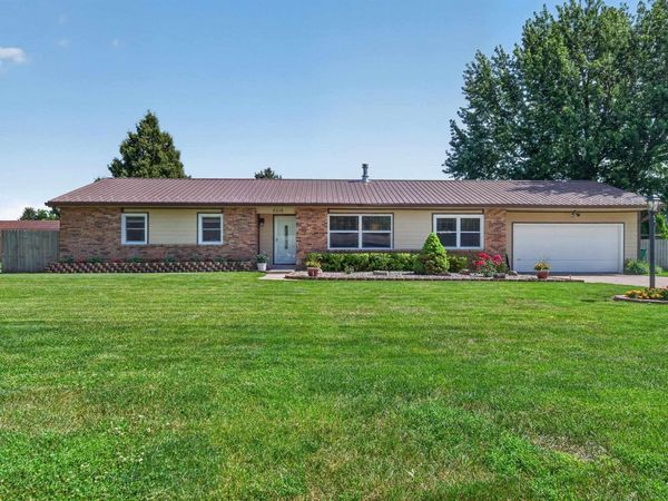 2015 W WESTHOLME Drive, Marion, IN 46952
