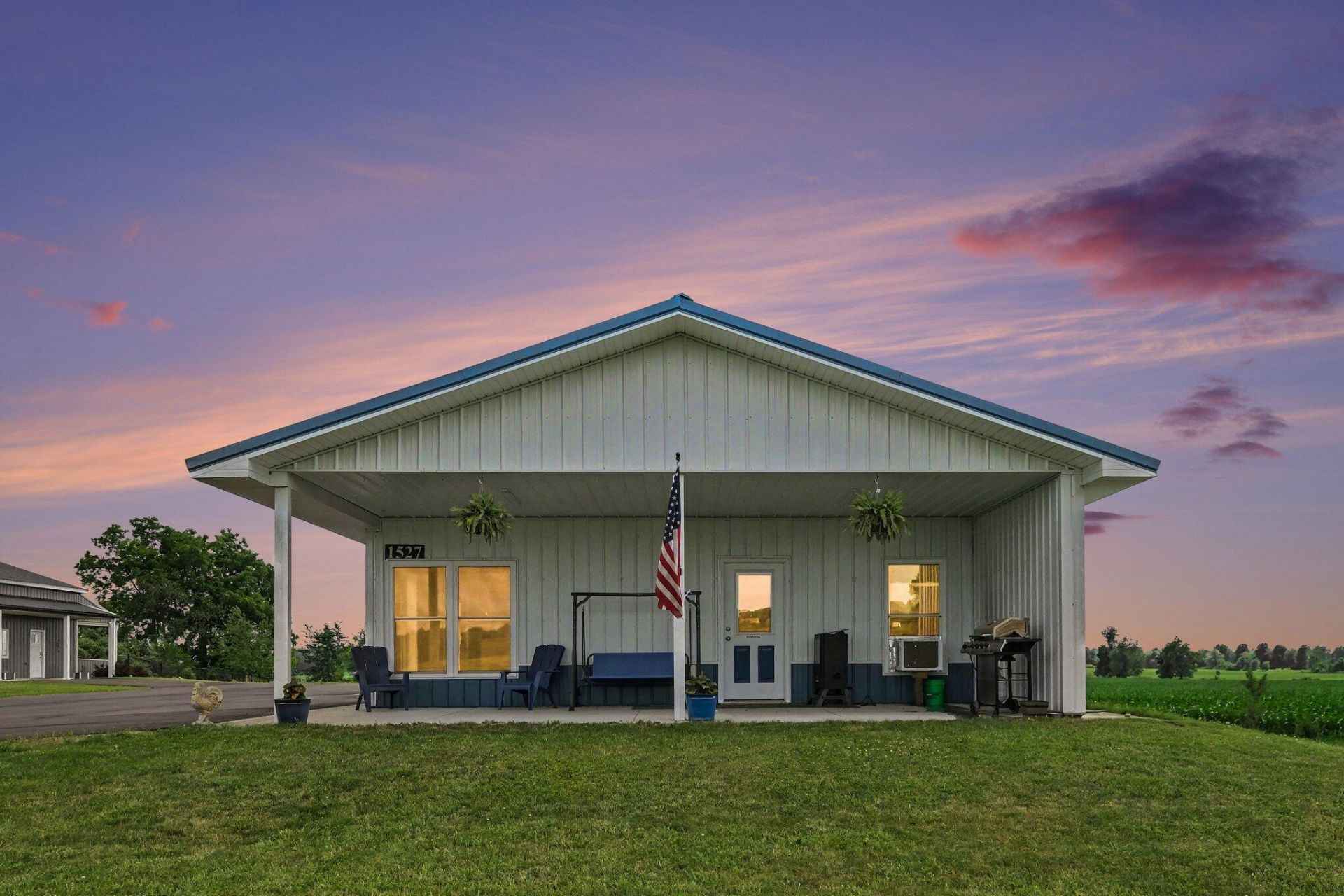 1527 W David Highway, Ionia, MI 48846 Main Photo