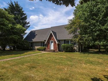 1726 W Church Street, Elmira, NY 14905