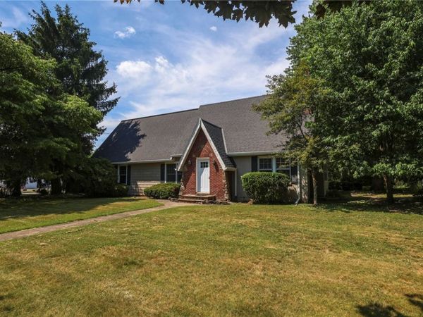 1726 W Church Street , Elmira, NY 14905