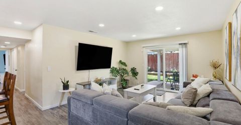 3407 Granby Dr, Sacramento, CA 95827 Photo