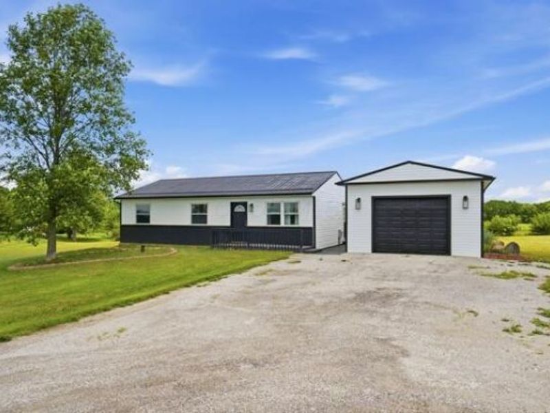9020 State Route 207 , Mount Sterling, OH 43143 Photo 2