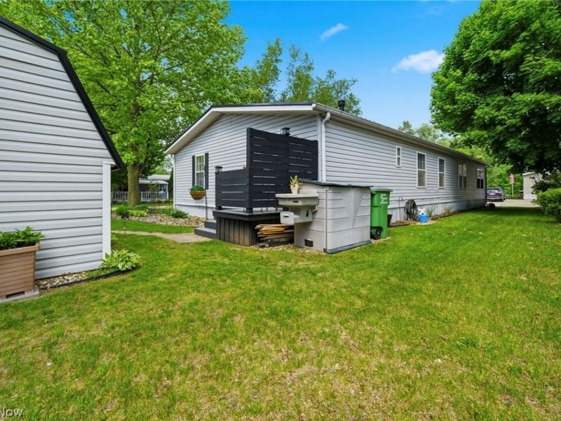6416 Winterhaven, Madison, OH 44057 Photo 28