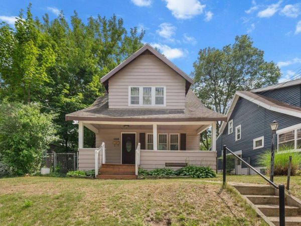 1008 Hazen Street SE, Grand Rapids, MI 49507