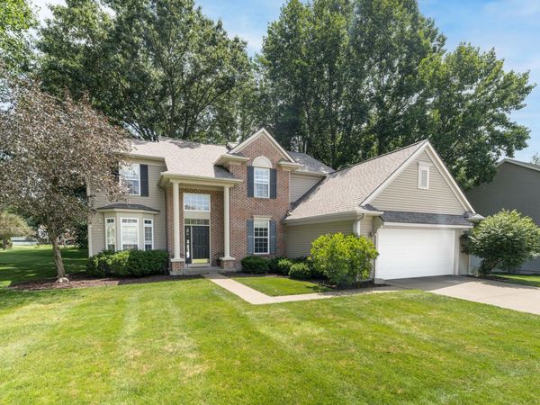 9860 Chambray Street, Portage, MI 49002