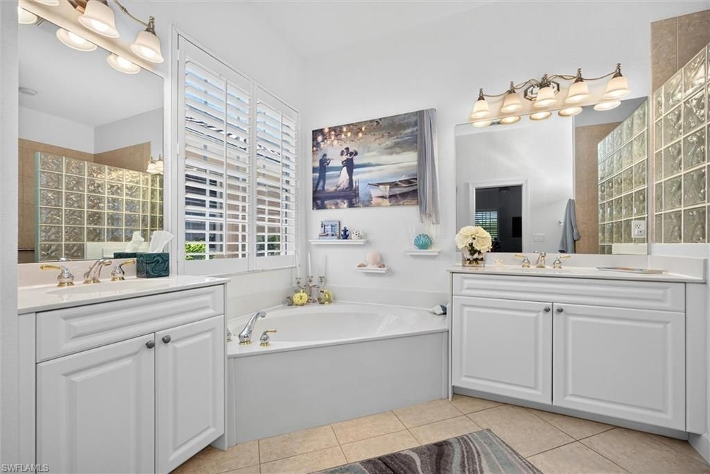 8960 Crown Bridge Way , Fort Myers, FL 33908 Photo