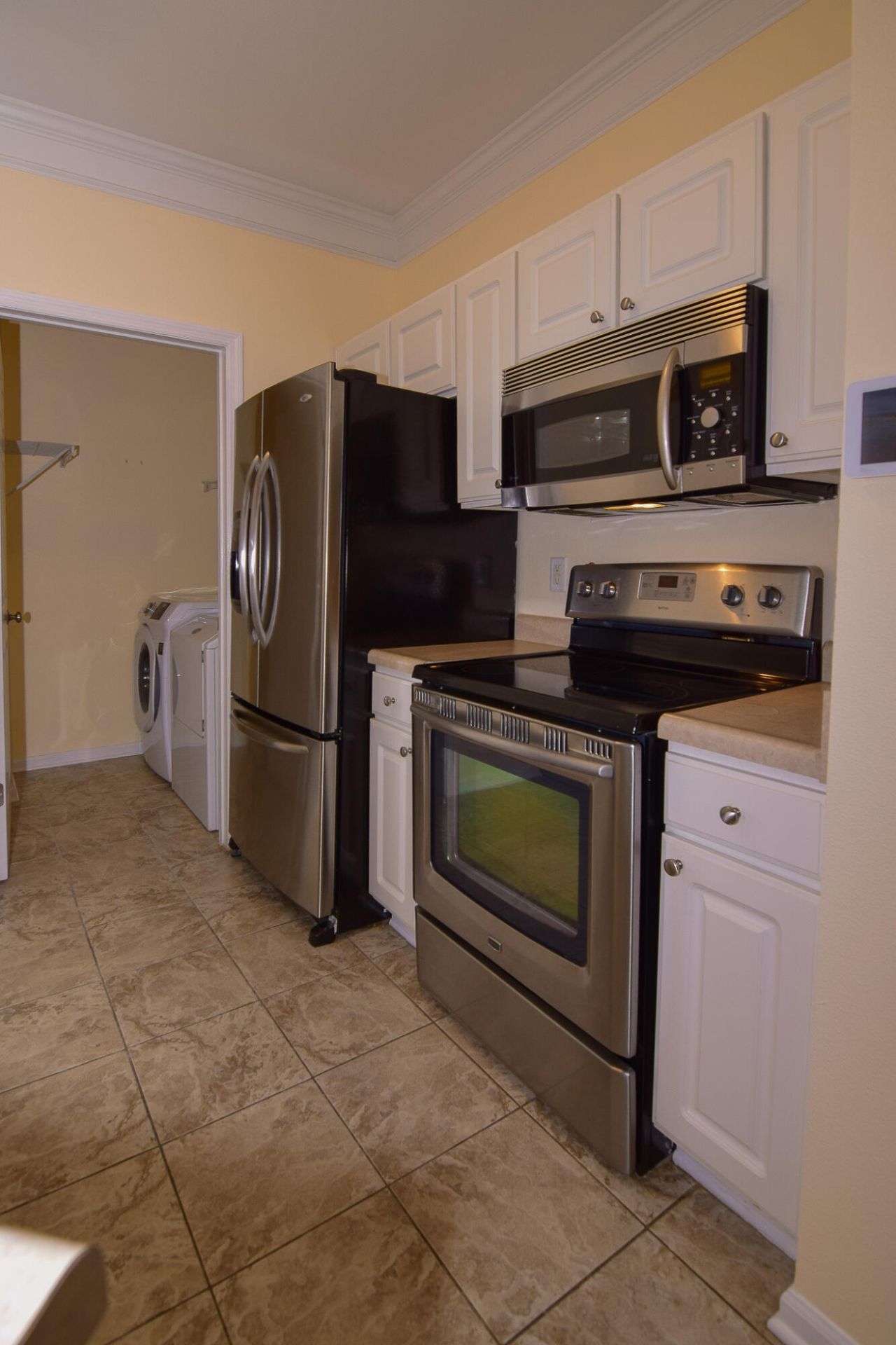 1481 Cambridge Lakes Drive Photo 16