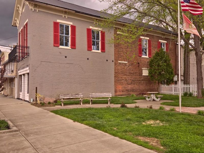 220 E Main Street, Batavia, OH 45103 Photo 3