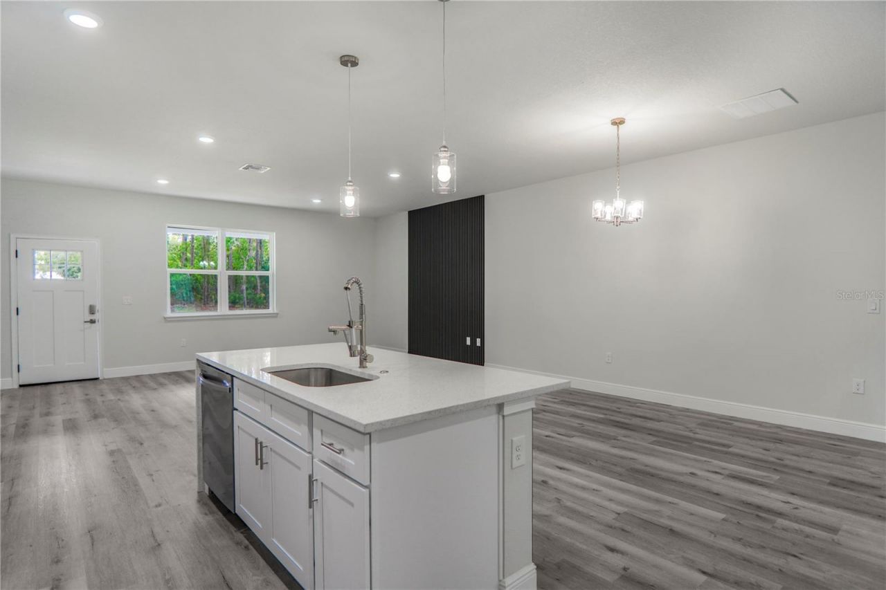1902 W Adelia Place, Citrus Springs, FL 34434 Photo