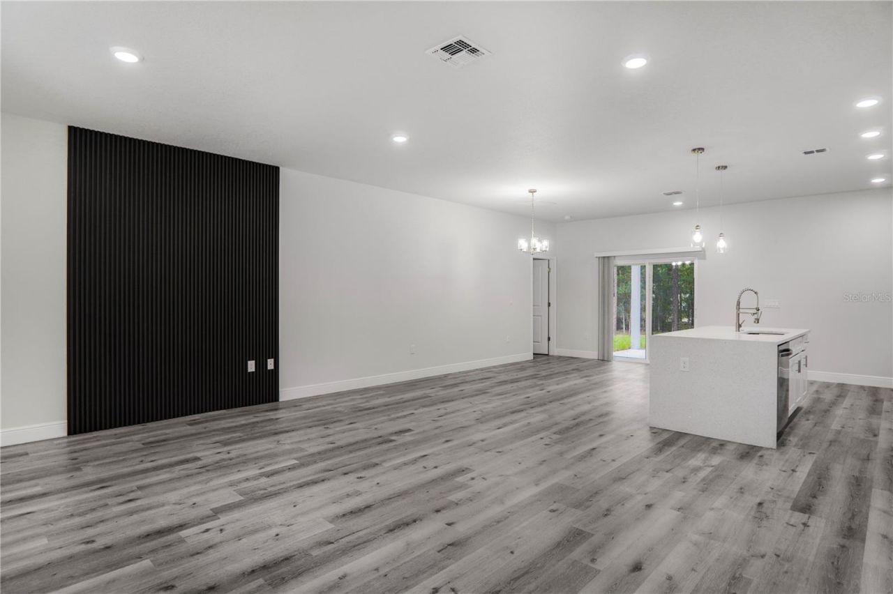 1902 W Adelia Place, Citrus Springs, FL 34434 Photo