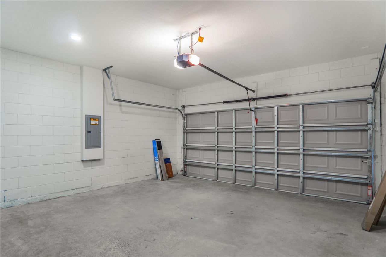 1902 W Adelia Place, Citrus Springs, FL 34434 Photo