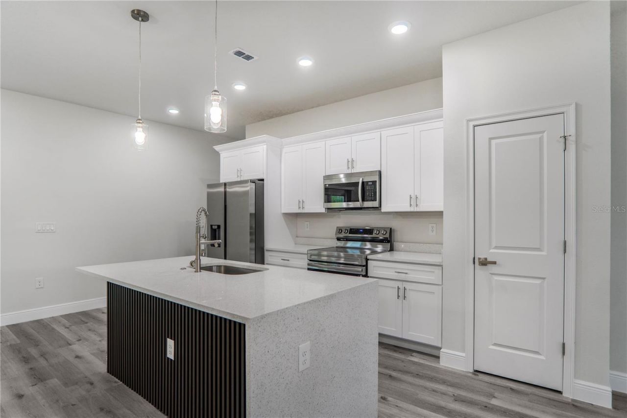 1902 W Adelia Place, Citrus Springs, FL 34434 Photo
