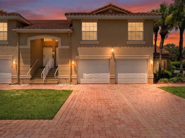 5308 BOWLINE COURT , OXFORD, FL 34484