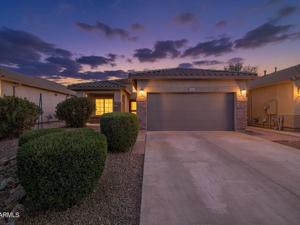 45042 W CYPRESS Lane, Maricopa, AZ 85139
