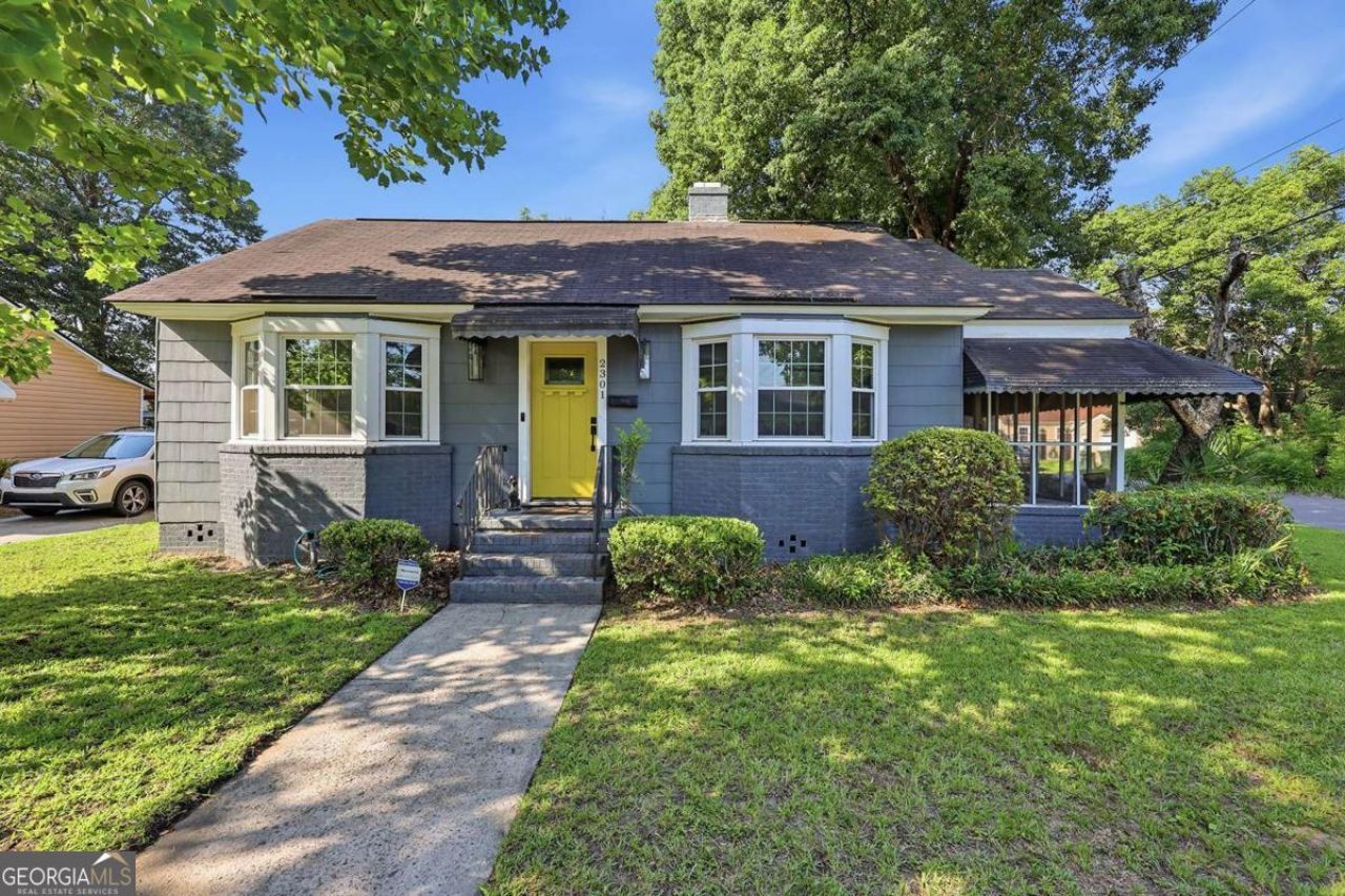 2301 E 40th Street, Savannah, GA 31404 Main Photo