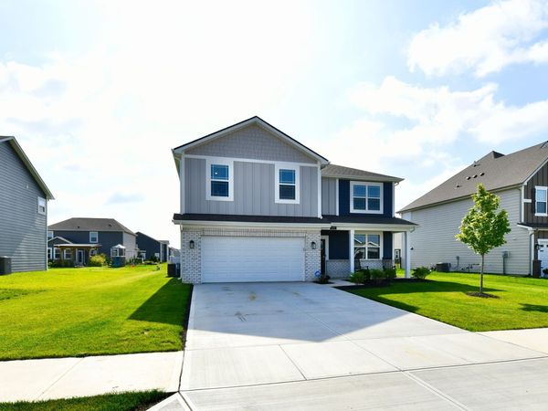 678 Blackrock Drive , Pendleton, IN 46064