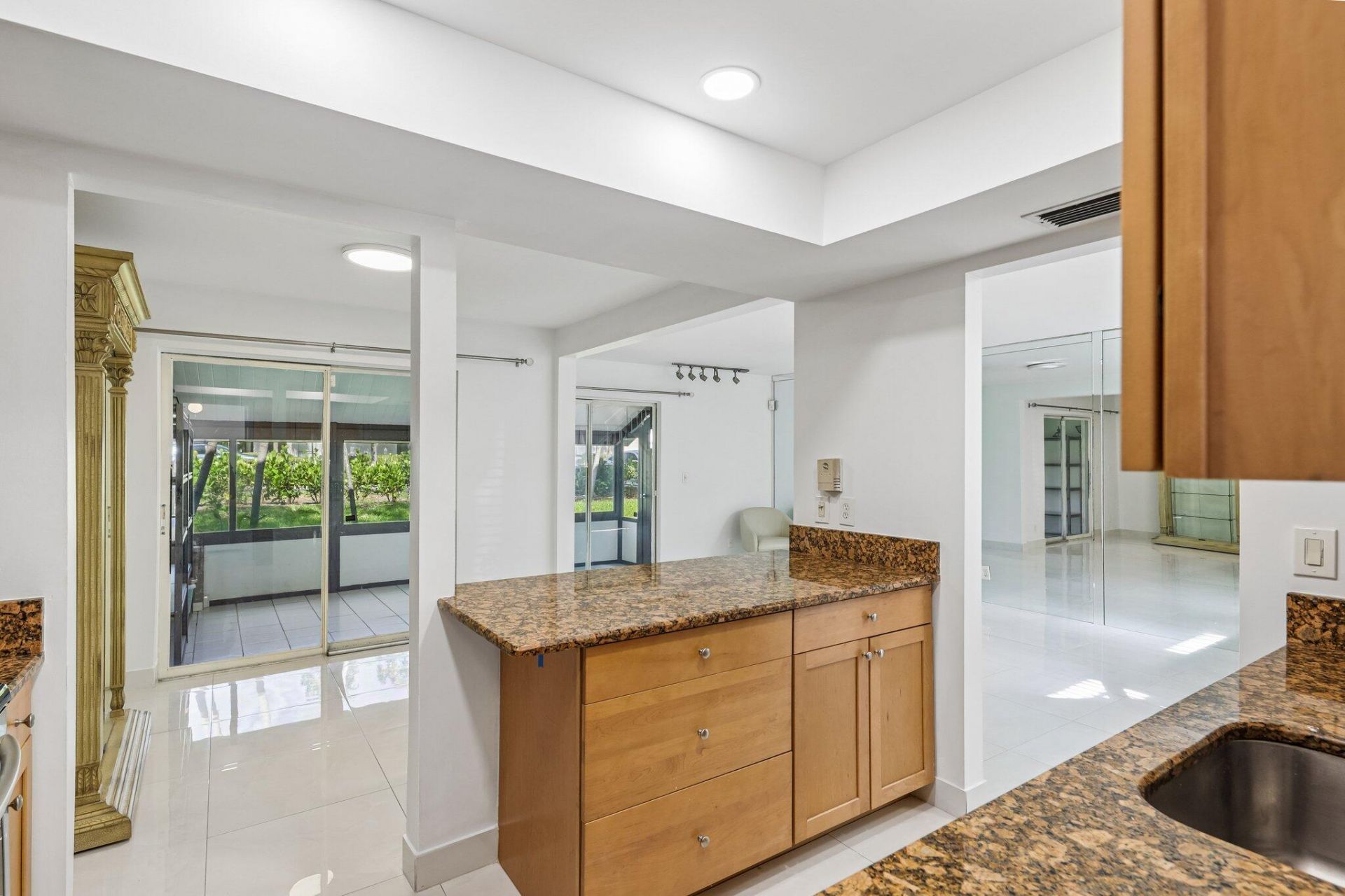 7200 NW 2nd Avenue, Unit 126, Boca Raton, FL 33487 Photo