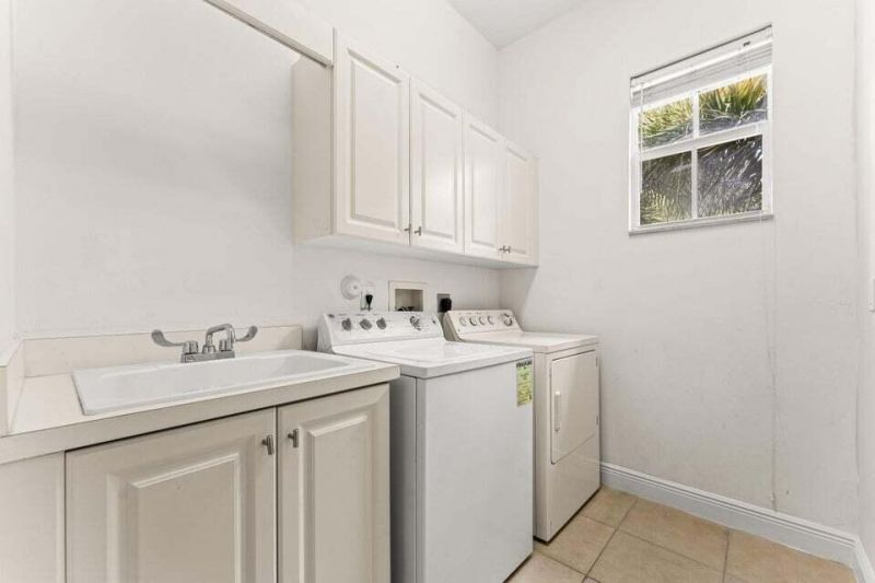 210 NE 69th Circle, Boca Raton, FL 33487 Photo