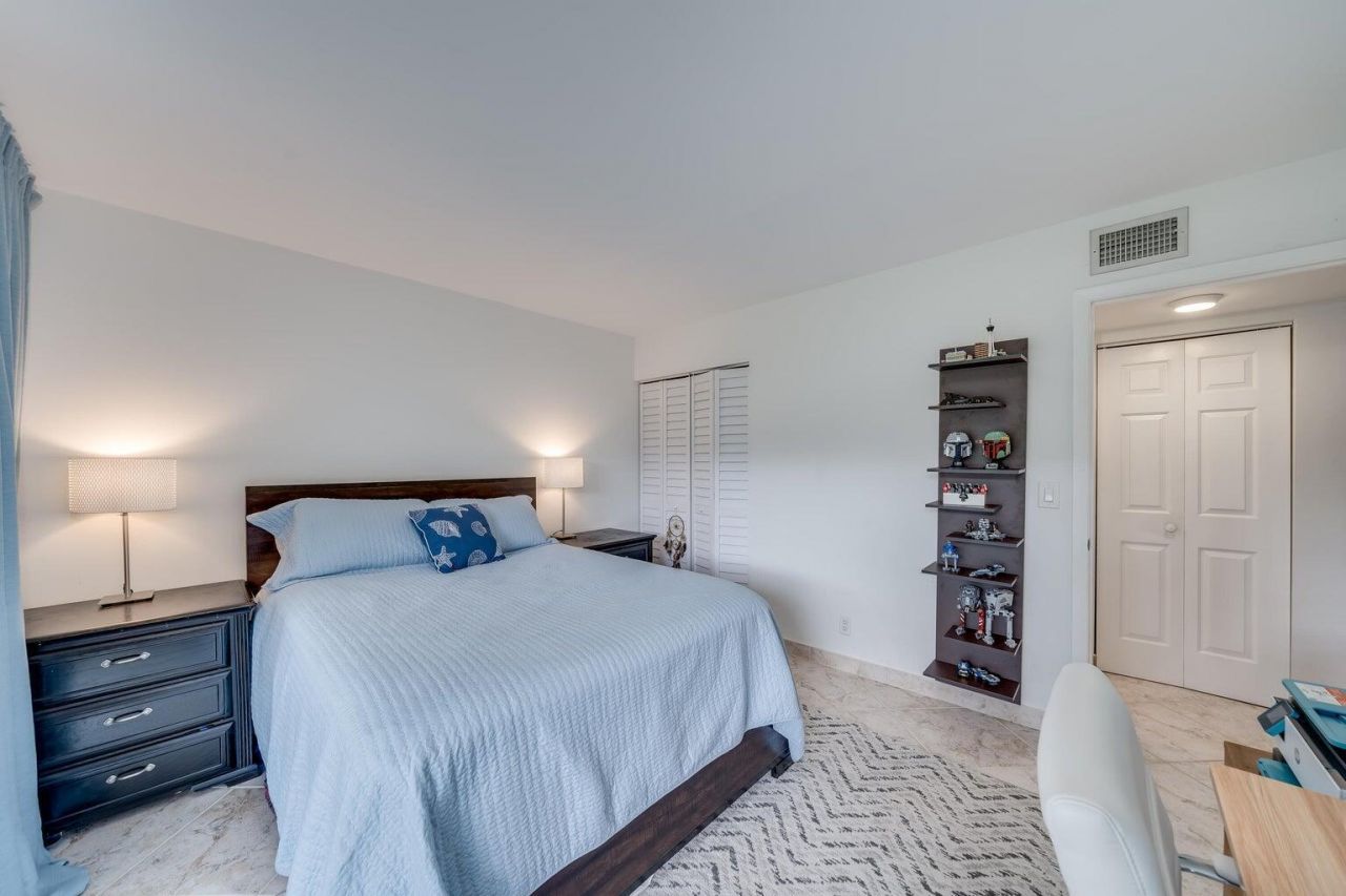 3939 NE 5th Avenue, Unit D103, Boca Raton, FL 33431 Photo
