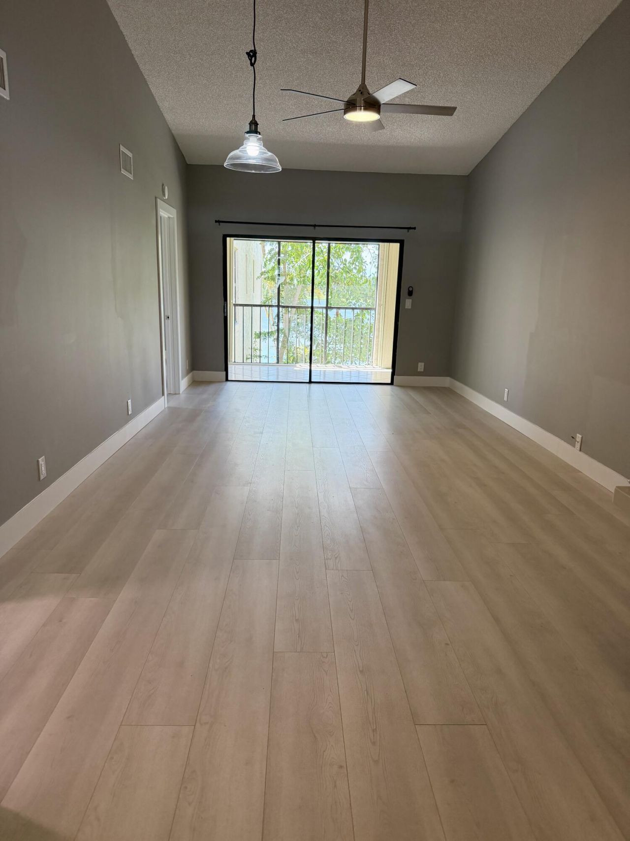 2650 Greenwood Terrace, Unit 2220, Boca Raton, FL 33431 Photo