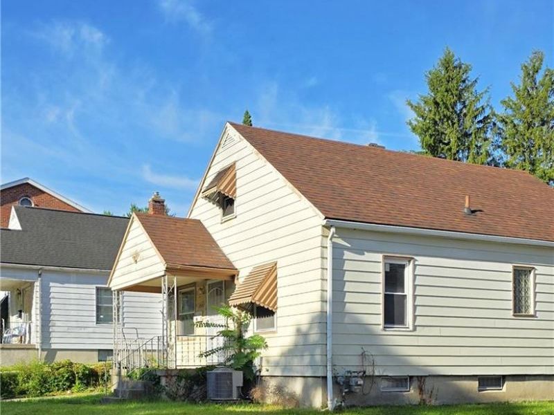 3313 Riverside Drive, Dayton, OH 45405 Photo 2