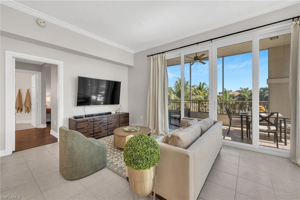 2738 Tiburon Blvd E, Unit 406, Naples, FL 34109 Photo