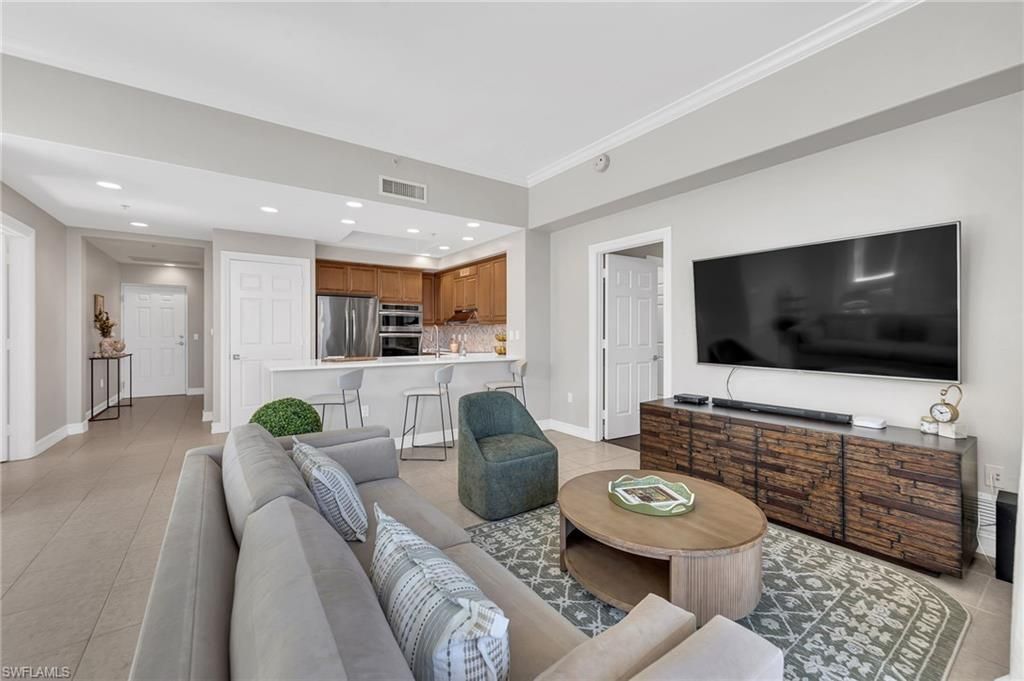 2738 Tiburon Blvd E, Unit 406, Naples, FL 34109 Photo