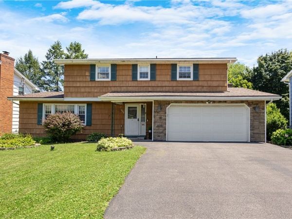 232 Marsh Drive, Syracuse, NY 13214