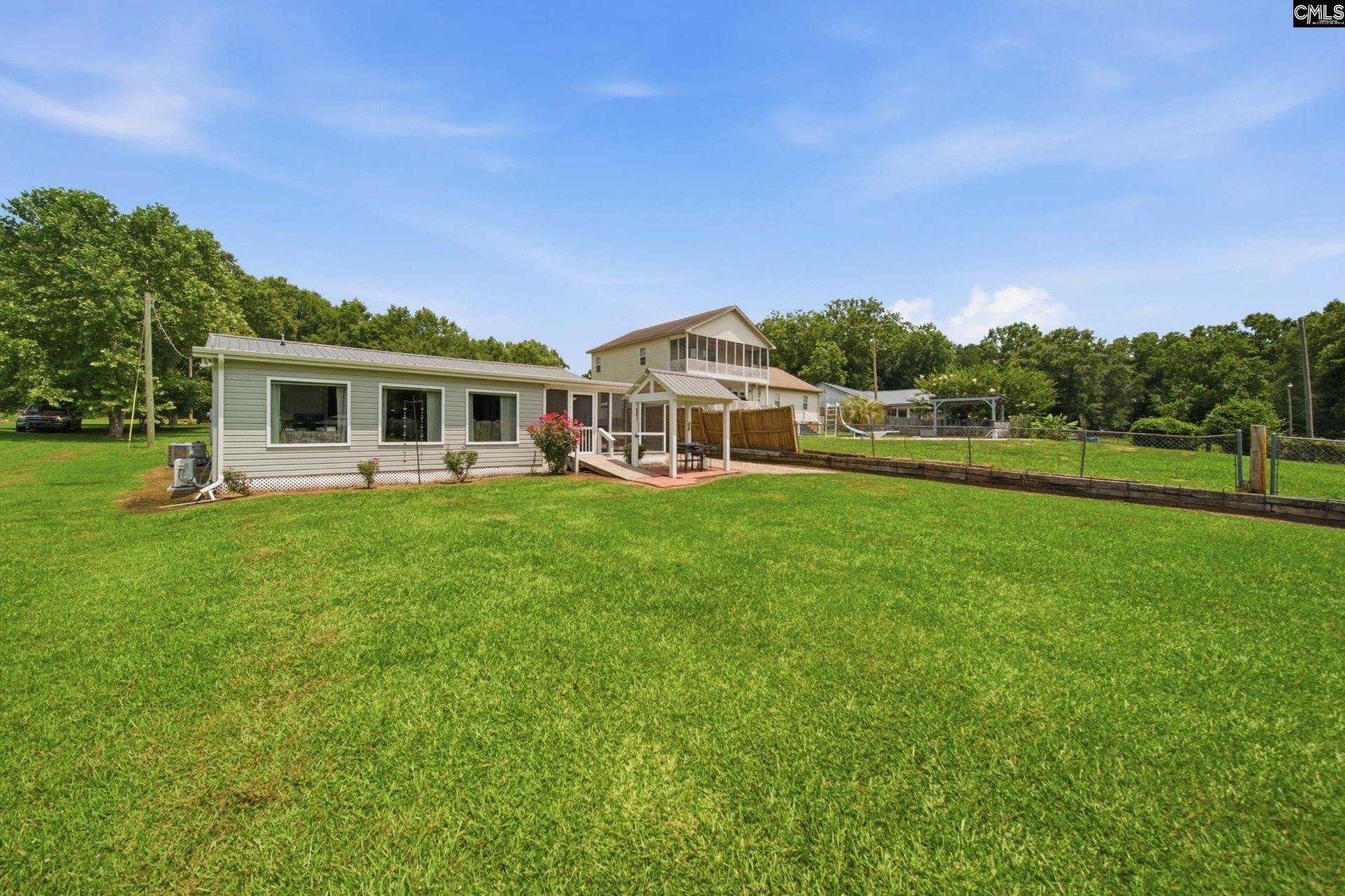 1037 Natures Cove Road Photo 8