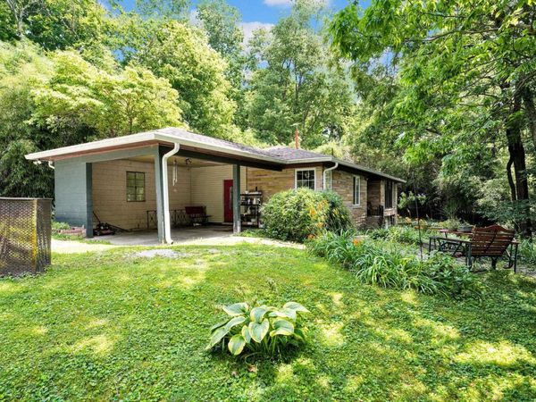 108 Gun Club Road, Mitchell, IN 47446