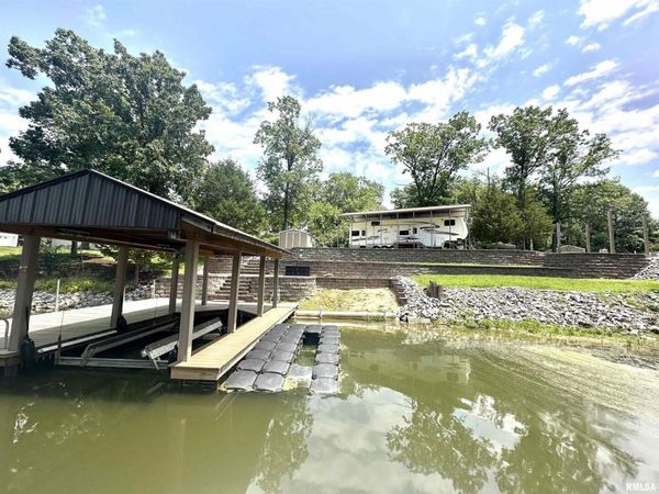 3287 Cumberland Road , Centralia, IL 62801