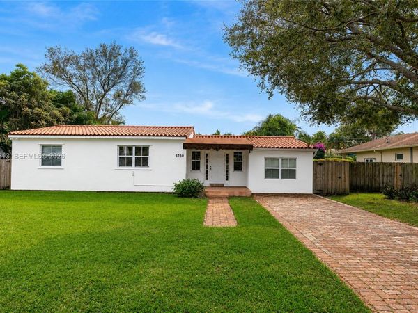 5760 SW 51st St , Miami, FL 33155