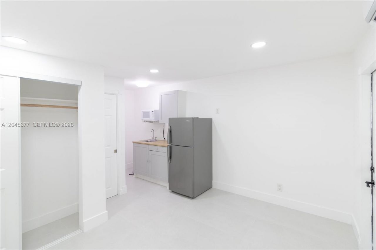 5803 Buchanan St, Hollywood, FL 33021 Photo