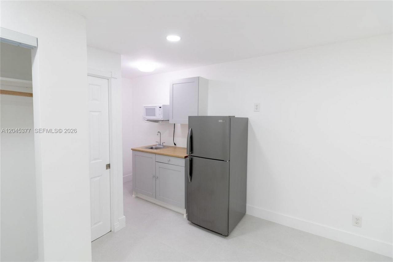 5803 Buchanan St, Hollywood, FL 33021 Photo