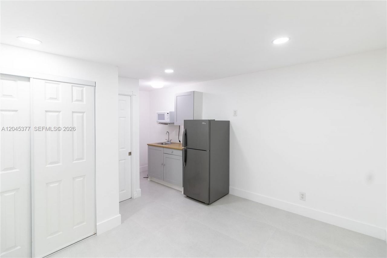 5803 Buchanan St, Hollywood, FL 33021 Photo