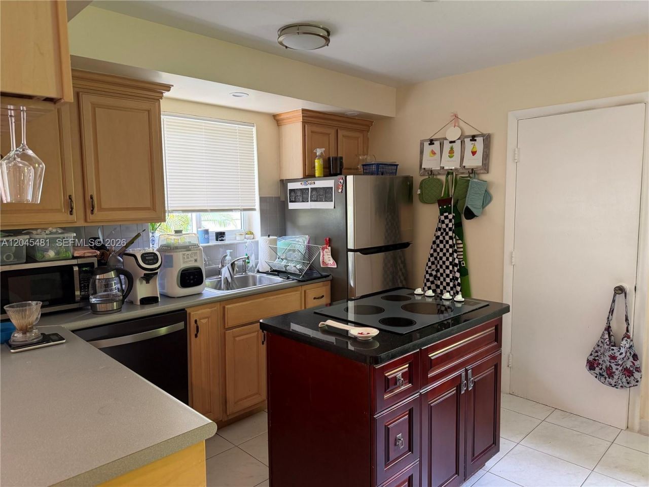 2862 SW 38 Ave , Unit back, Miami, FL 33134 Photo