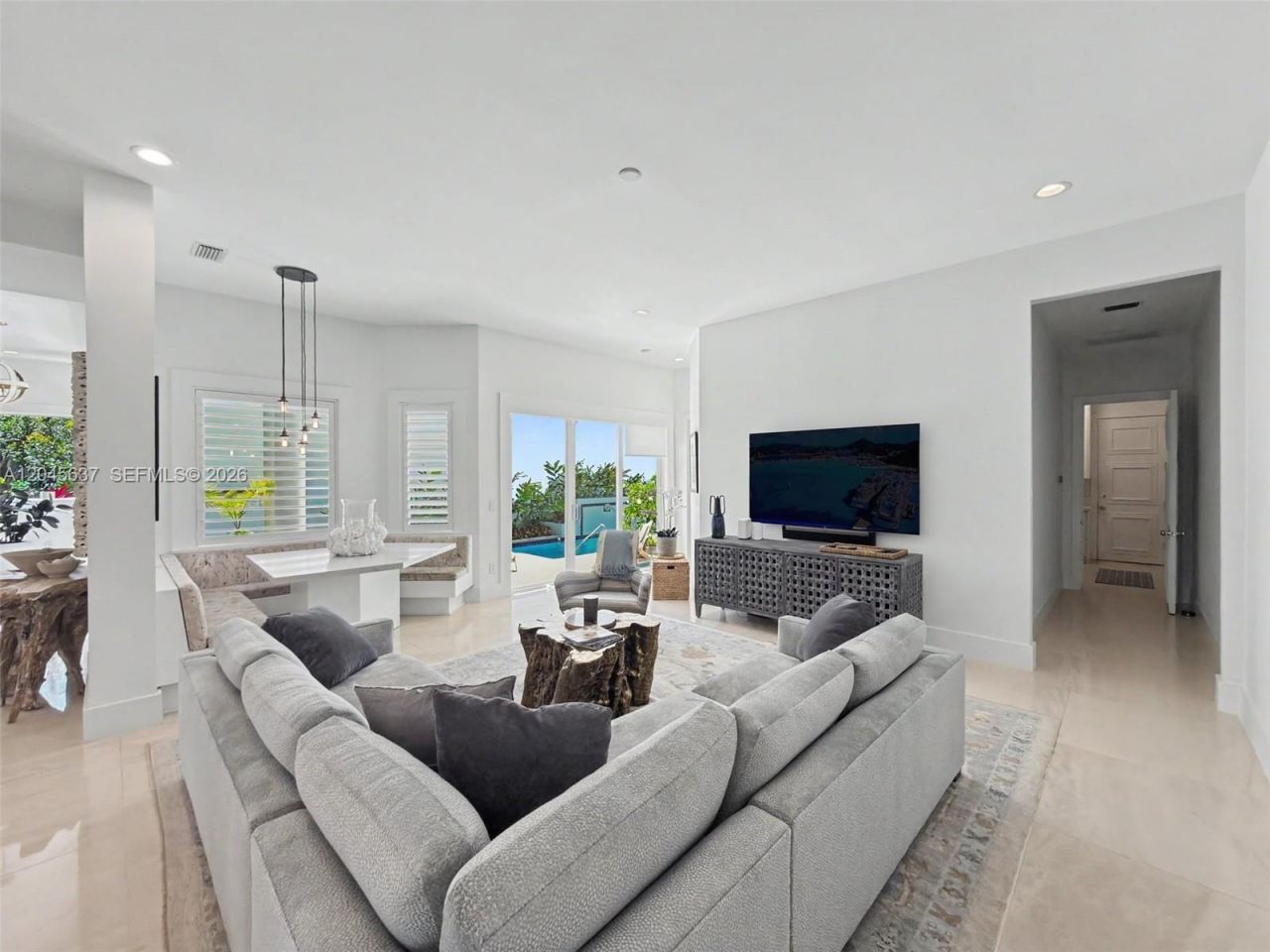 13689 Deering Bay Dr, Coral Gables, FL 33158 Photo