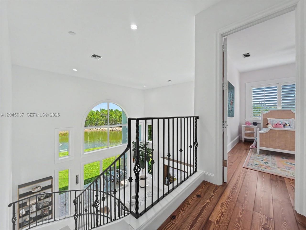 13689 Deering Bay Dr, Coral Gables, FL 33158 Photo