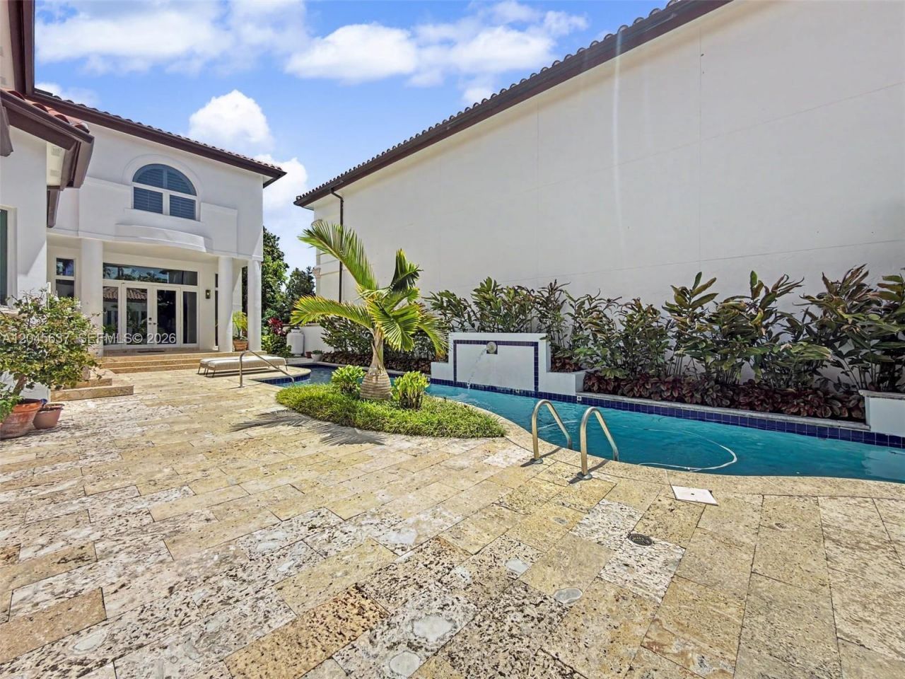 13689 Deering Bay Dr, Coral Gables, FL 33158 Photo