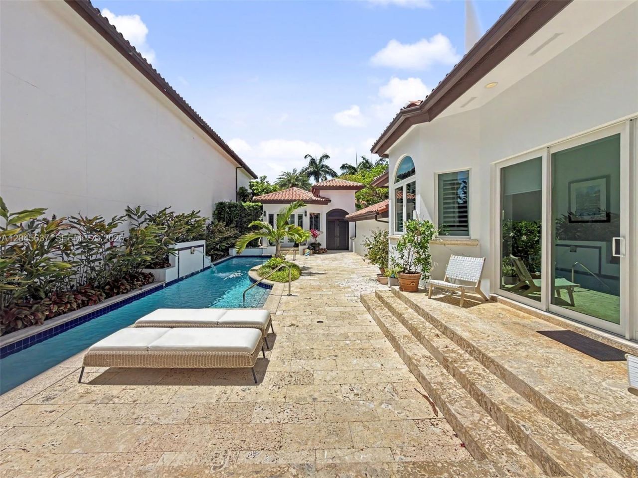 13689 Deering Bay Dr, Coral Gables, FL 33158 Photo