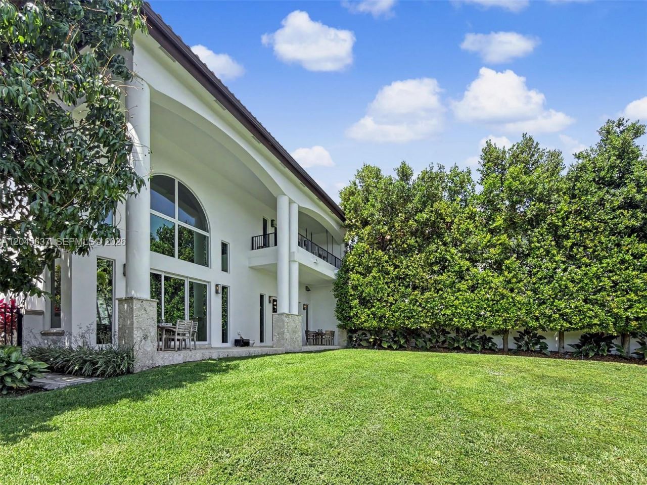 13689 Deering Bay Dr, Coral Gables, FL 33158 Photo
