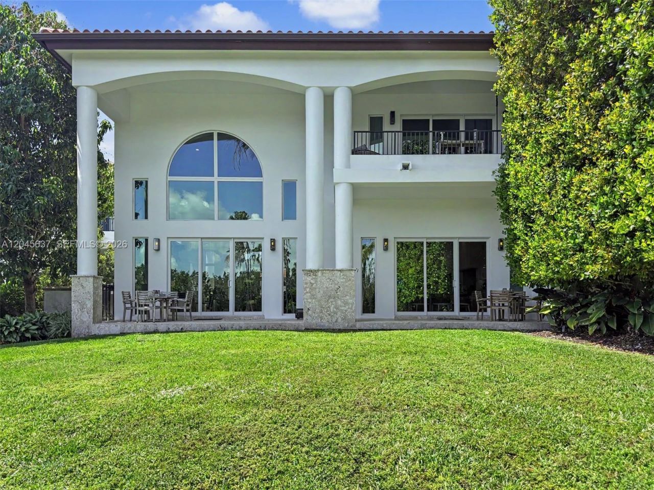 13689 Deering Bay Dr, Coral Gables, FL 33158 Photo