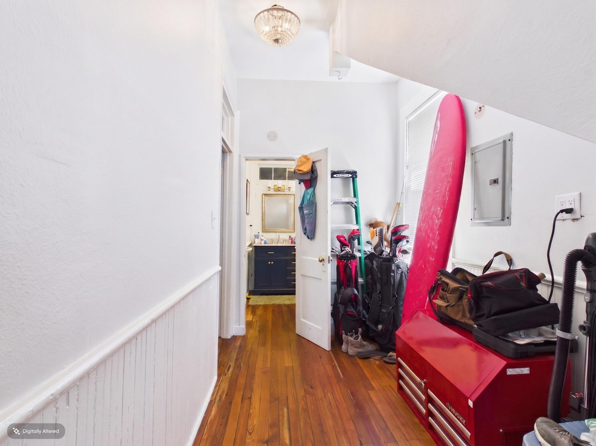120 Alexander Street Photo 10