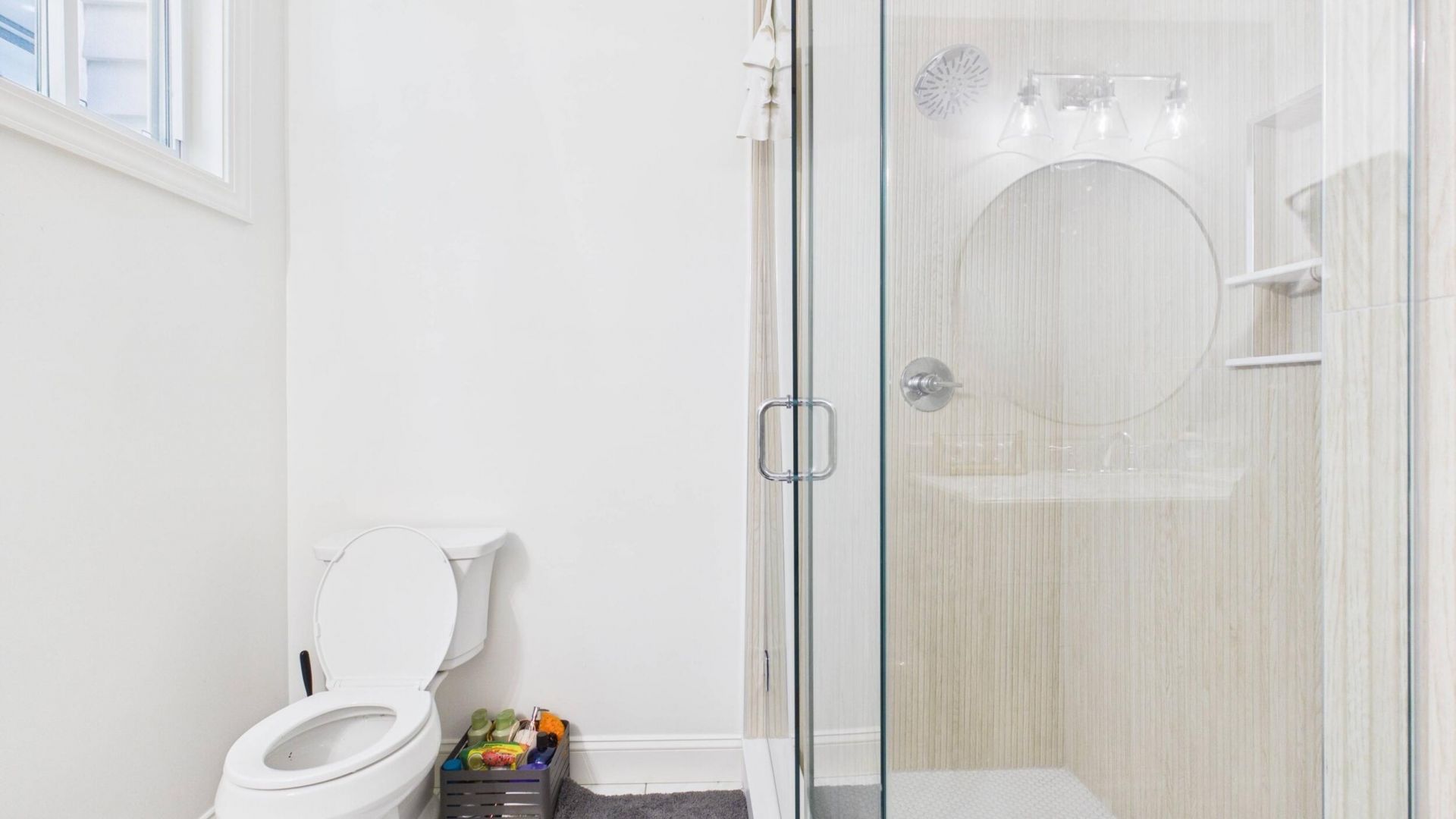 120 Alexander Street Photo 51