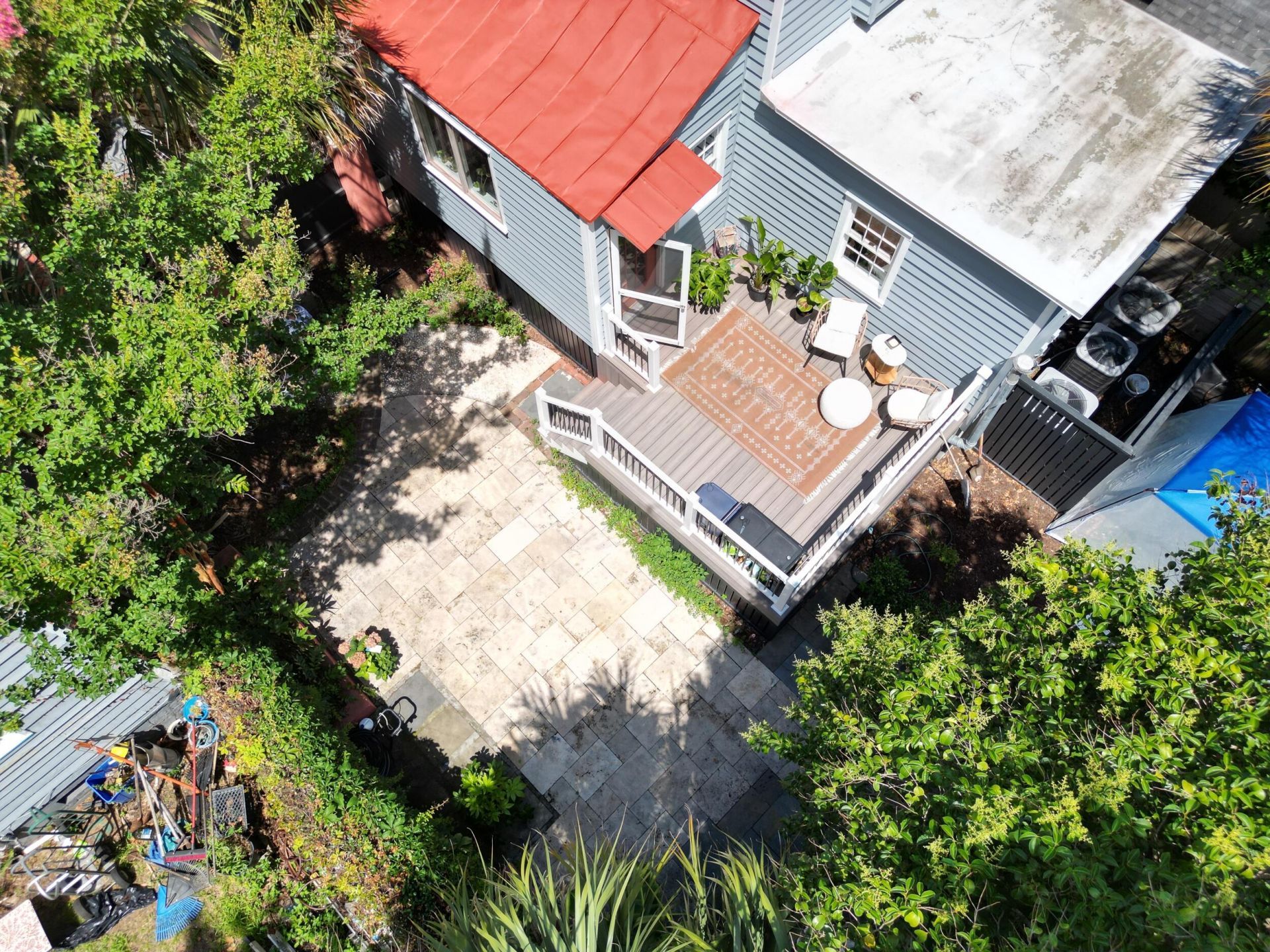 120 Alexander Street Photo 64