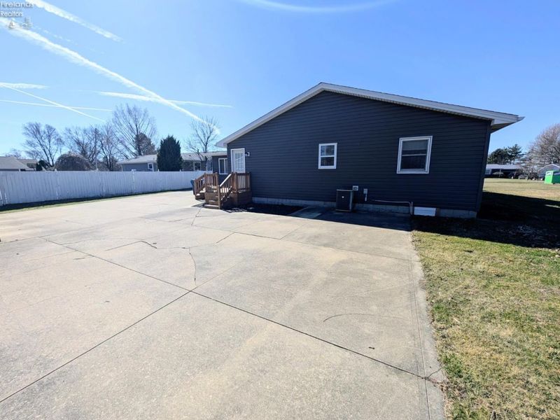 5420 SCHENK Road, Sandusky, OH 44870 Photo 47