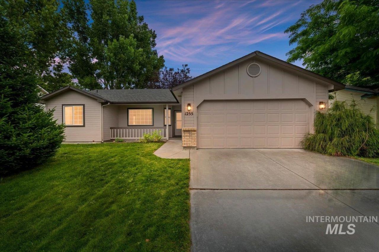 1255 N Tumbler Dr, Kuna, ID 83634 Main Photo