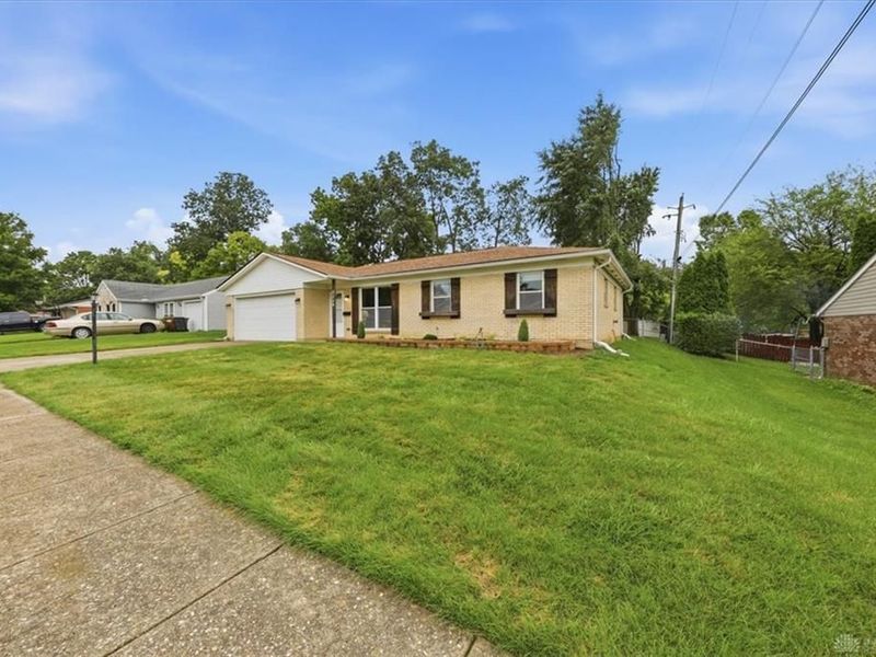 2268 Chapel Drive, Fairborn, OH 45324 Photo 7
