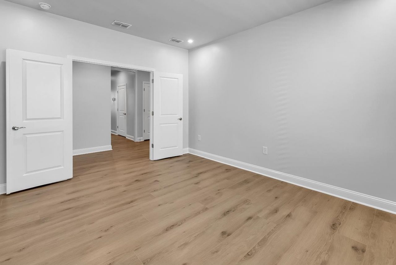 1586 Crested Iris Way Photo 12